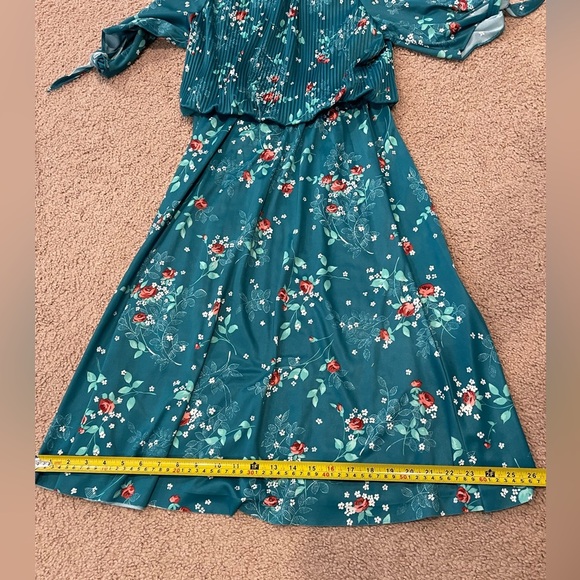 Unbranded Green Floral Flowy Sunday Midi Dress - Picture 7 of 8